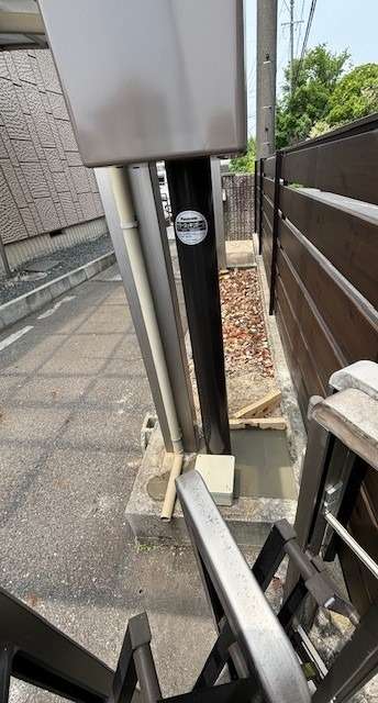 東浦で敷地内引込柱(電柱)を取替工事しました♪