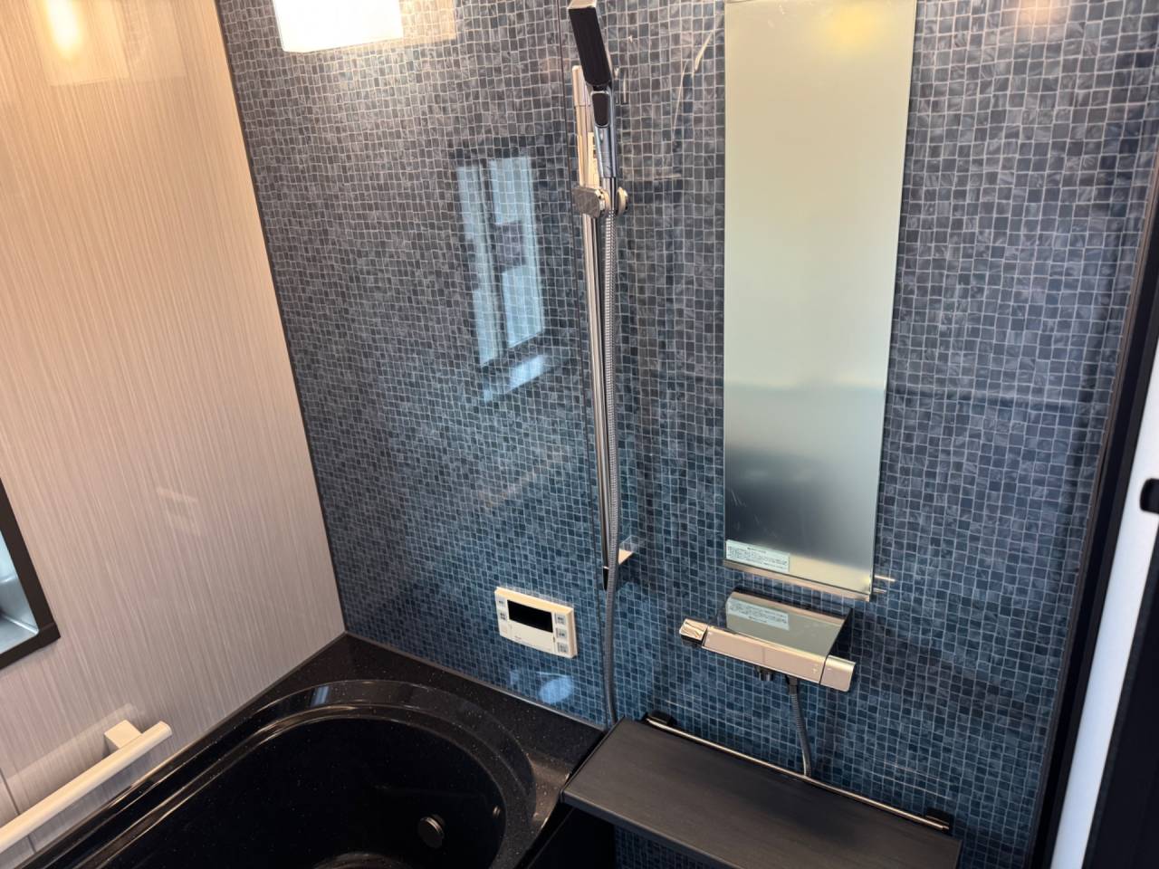 武豊町にてあったかい浴室工事