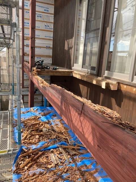 十字柱がアクセントのおうちの工事